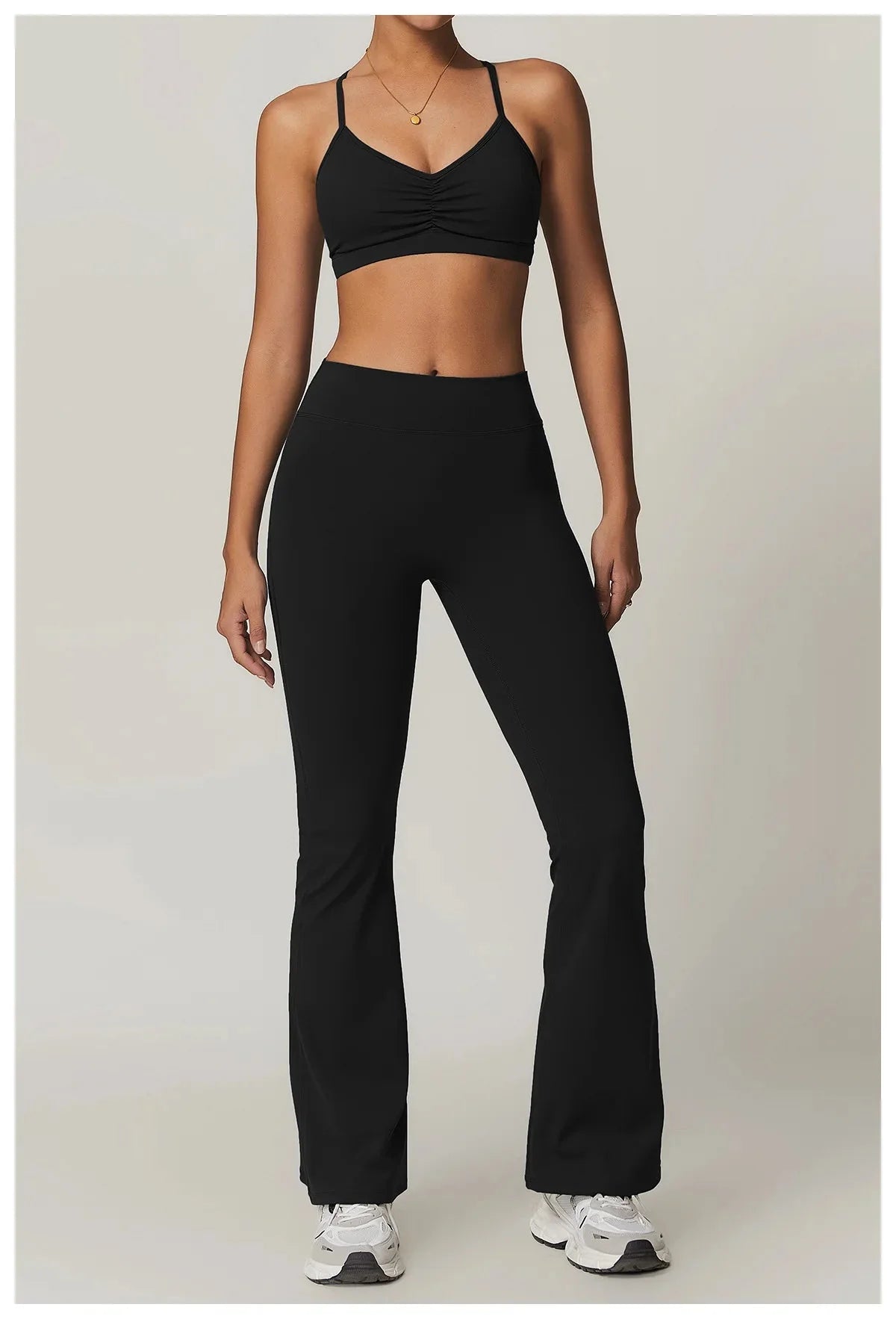 Launa | Vital edge Flared Pocket Leggings