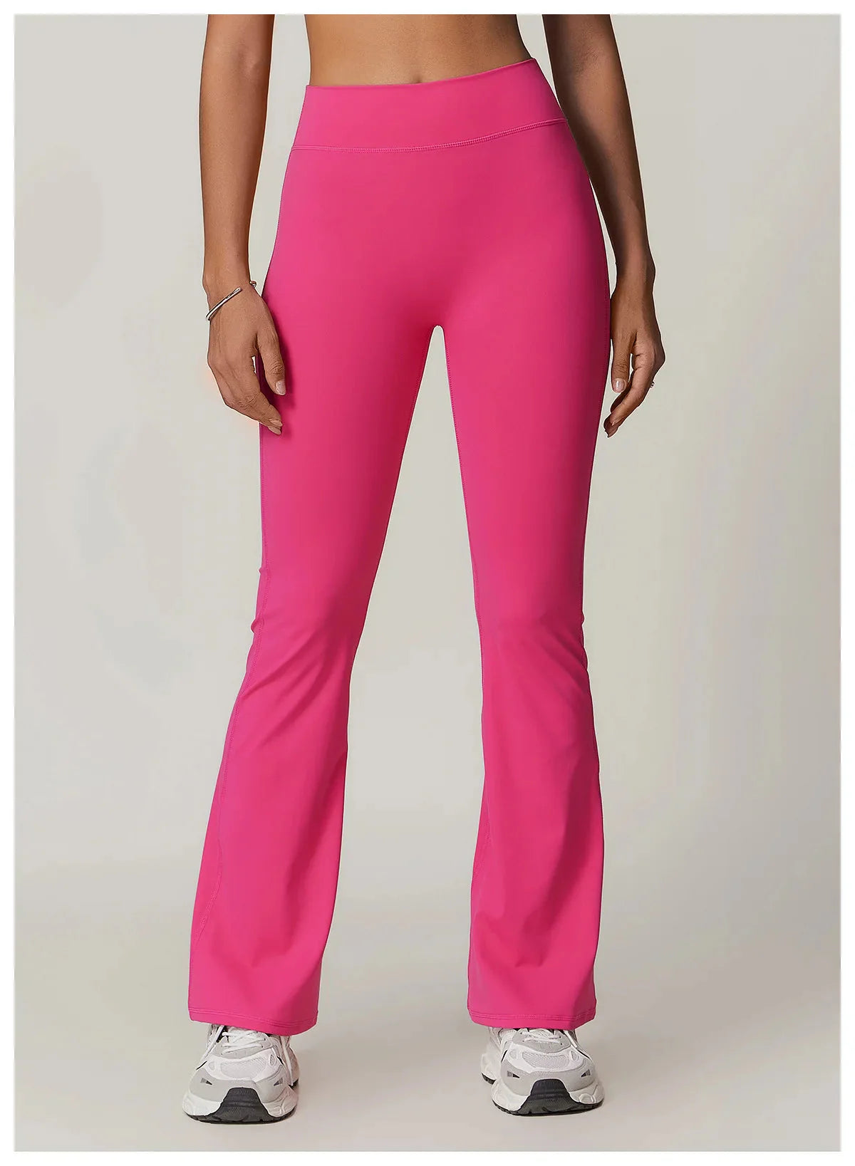 Launa | Vital edge Flared Pocket Leggings